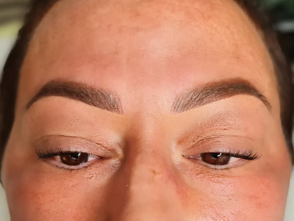 Trucco semipermanente dopo la correzione, realizzata a Varese