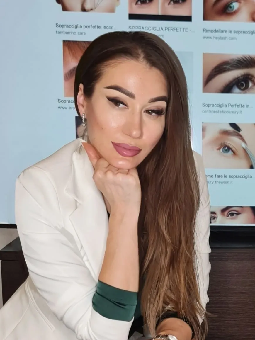 Marta Paradiso PMU trucco semipermanente Varese