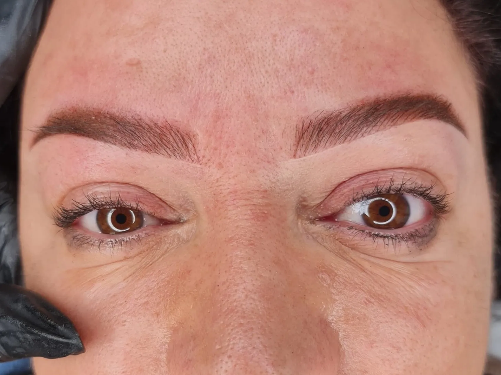 Sopracciglia dopo il trucco semipermanente, realizzato a Varese
